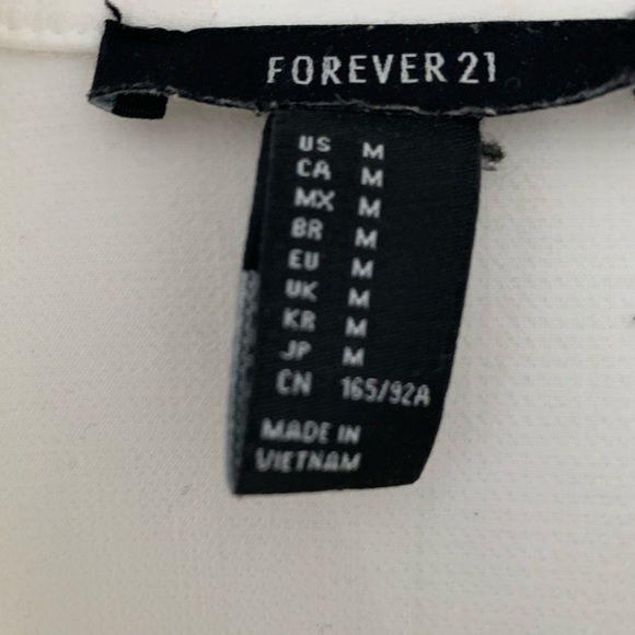 White dress - Picture 2 of 2